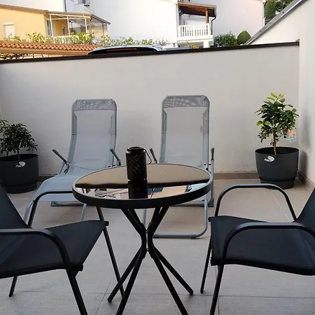 Lorber House Stinjan - Accommodatie bij particulieren Pula